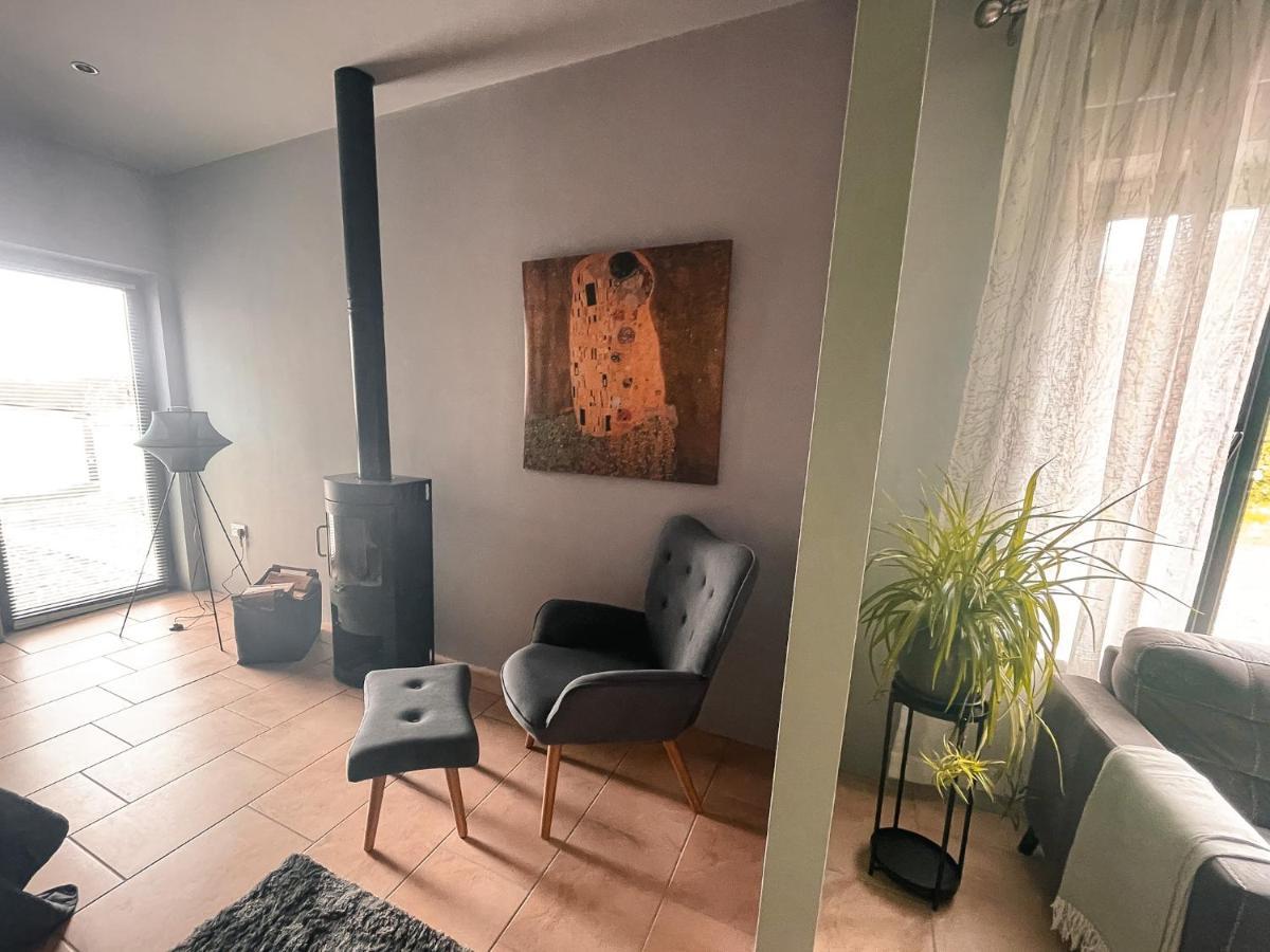 The Blue Door Apartment Cahersiveen Zewnętrze zdjęcie